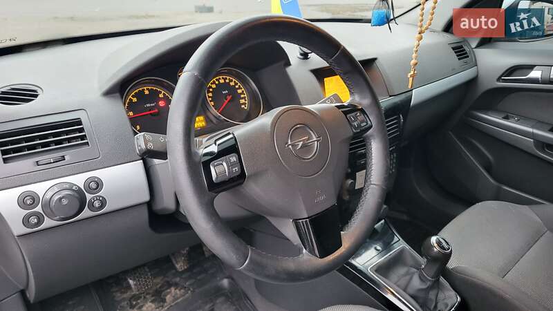 Універсал Opel Astra 2010 в Полтаві фото 33 Універсал Opel Astra 2010 в Полтаві