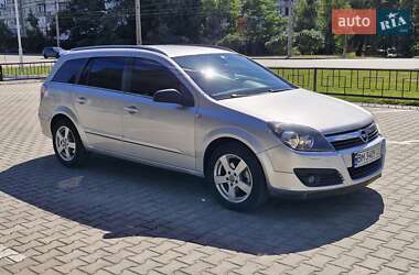 Универсал Opel Astra 2006 в Сумах