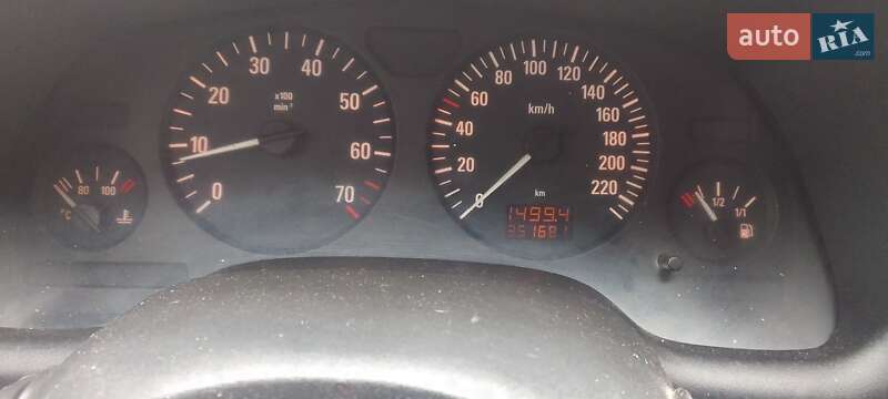 Седан Opel Astra 2006 в Корюківці