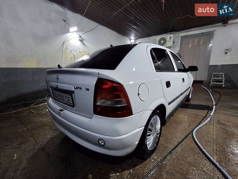 Opel Astra 2001 Opel Astra 2001