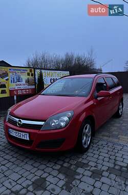 Универсал Opel Astra 2006 в Надворной
