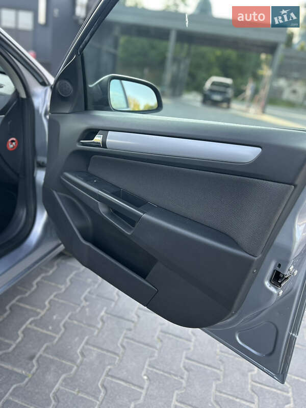 Універсал Opel Astra 2005 в Золочеві фото 51 Універсал Opel Astra 2005 в Золочеві