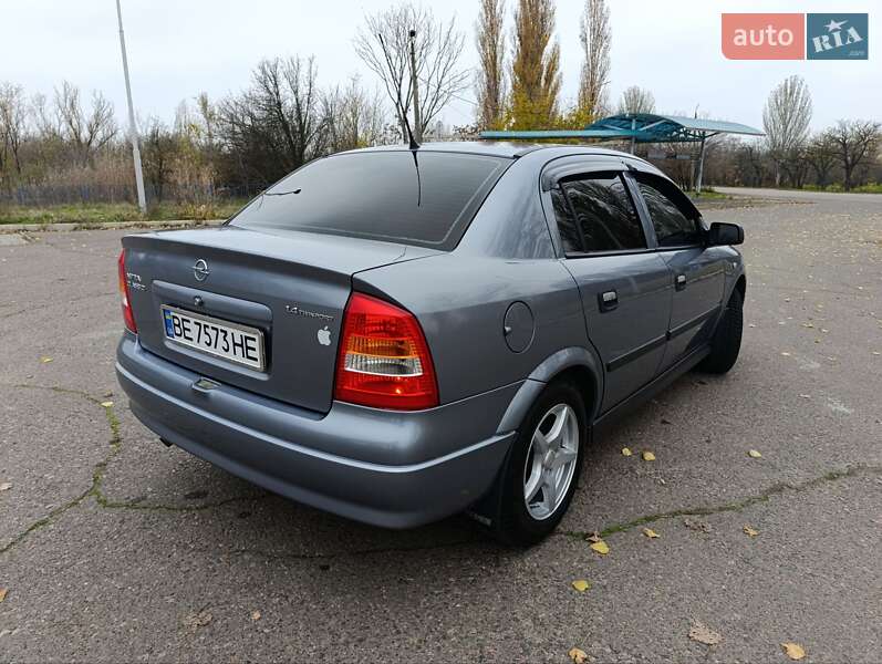Седан Opel Astra 2008 в Николаеве фото 4 Седан Opel Astra 2008 в Николаеве