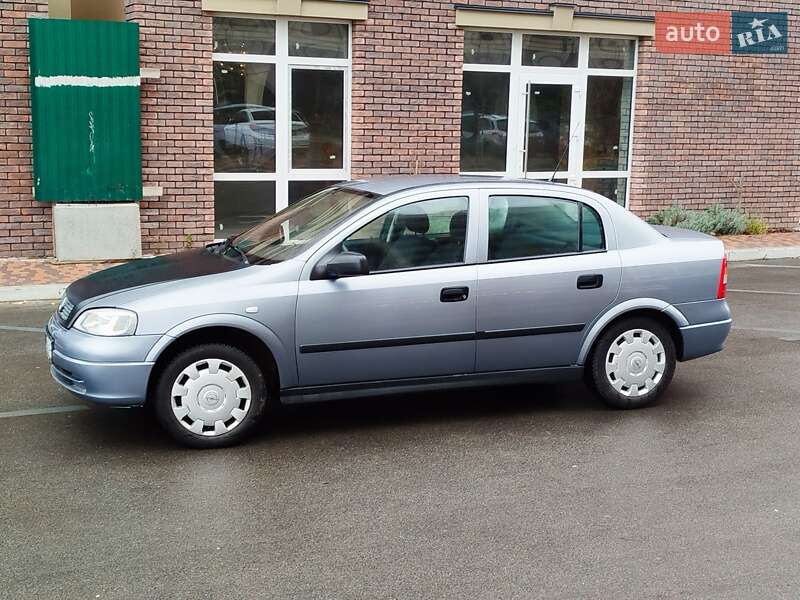 Opel Astra 2007
