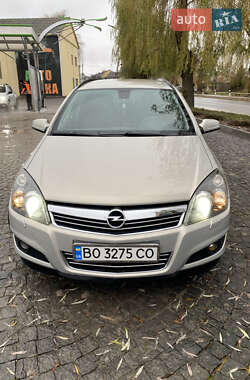 Універсал Opel Astra 2008 в Тернополі