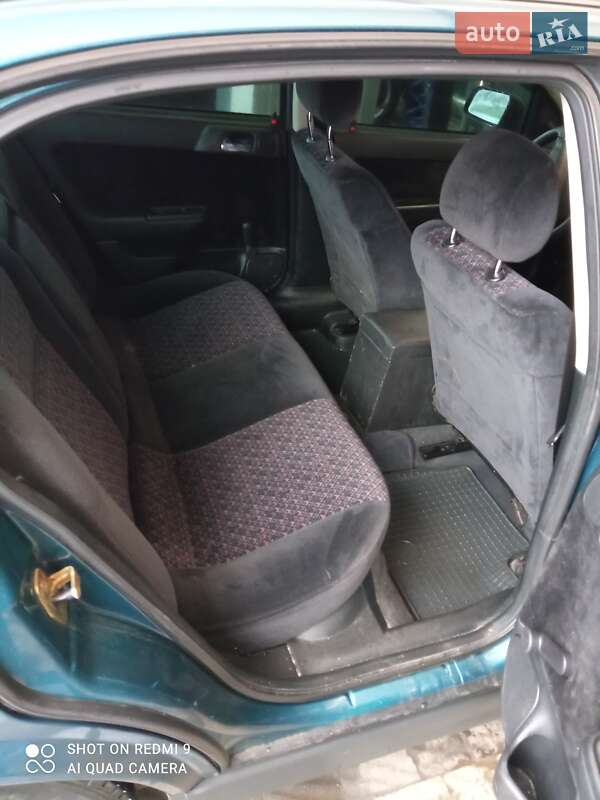 Седан Opel Astra 2001 в Києві