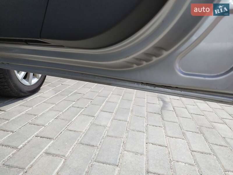 Універсал Opel Astra 2005 в Самборі