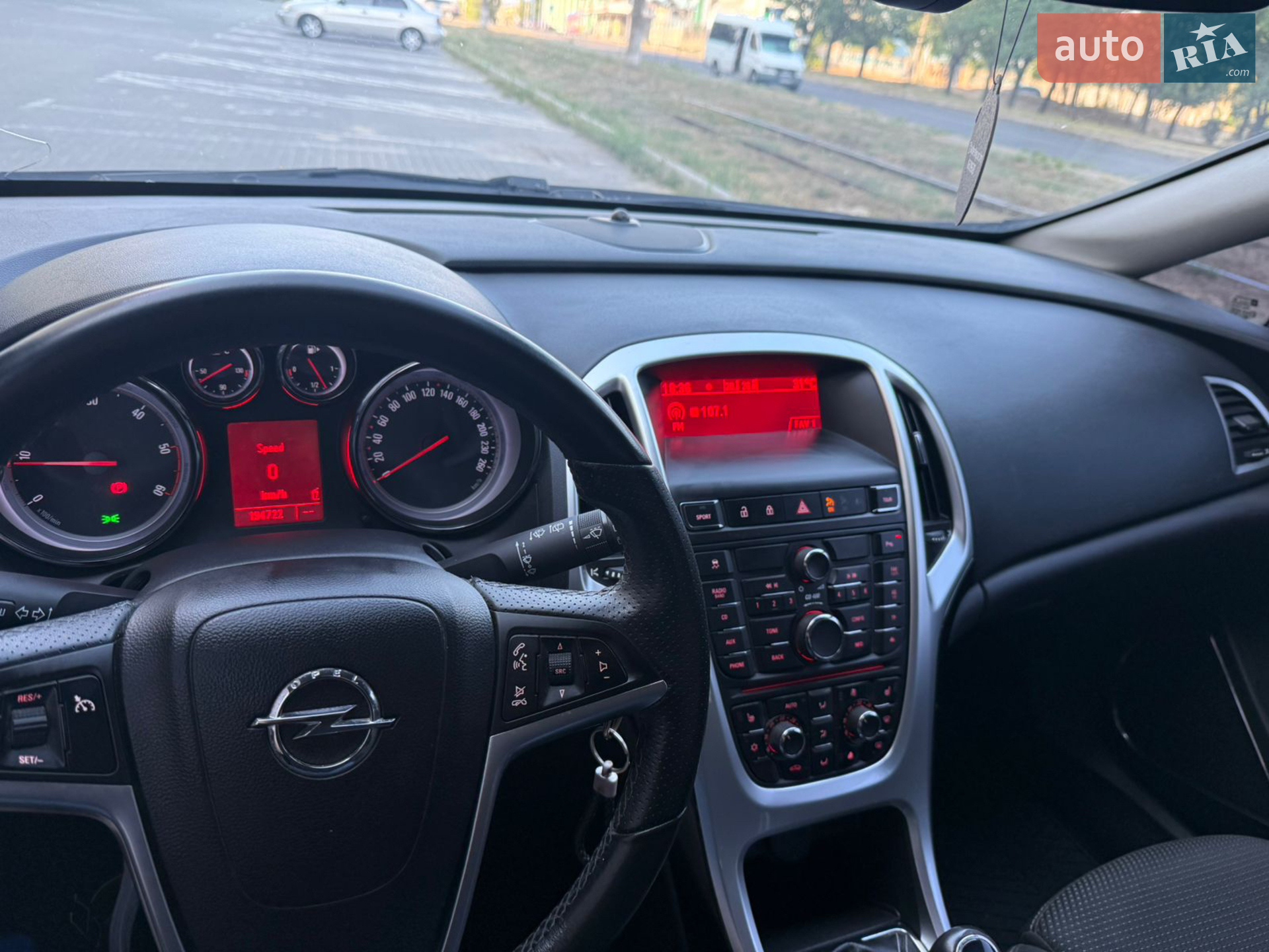 2010 Opel Astra - мініатюра 11