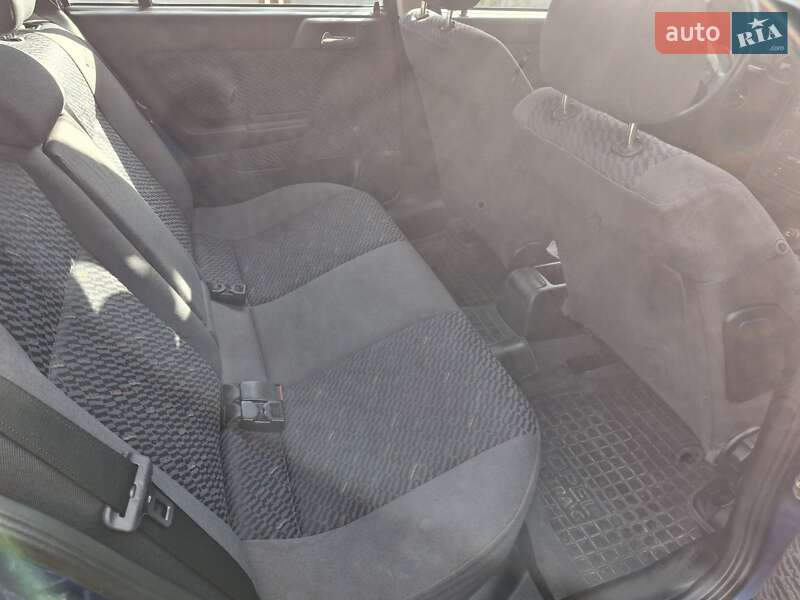 Хетчбек Opel Astra 2002 в Городку