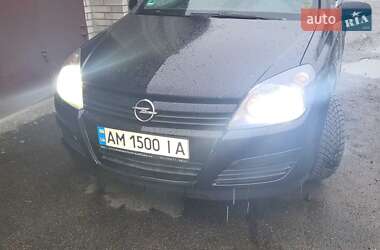Хетчбек Opel Astra 2005 в Житомирі