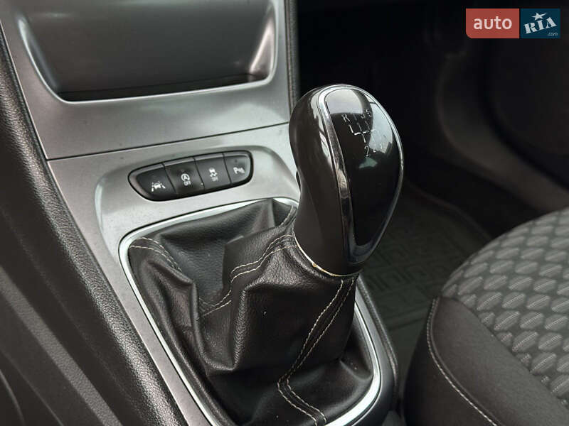 Универсал Opel Astra 2016 в Виннице