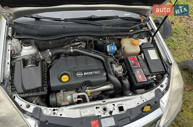 Универсал Opel Astra 2007 в Шептицькому