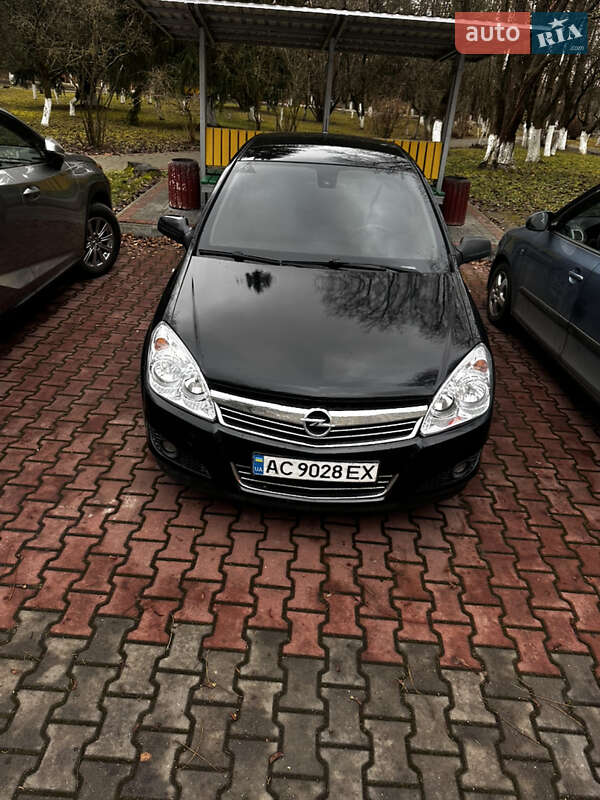 Хэтчбек Opel Astra 2008 в Луцке фото 18 Хэтчбек Opel Astra 2008 в Луцке