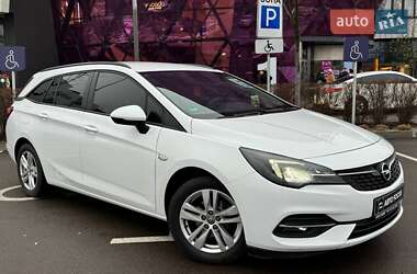 Универсал Opel Astra 2020 в Киеве
