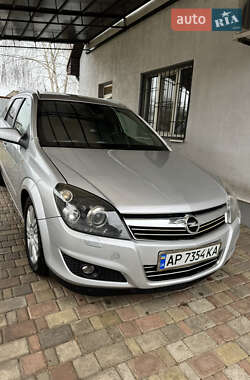 Універсал Opel Astra 2009 в Запоріжжі