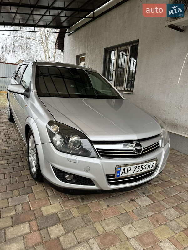 Opel Astra 2009