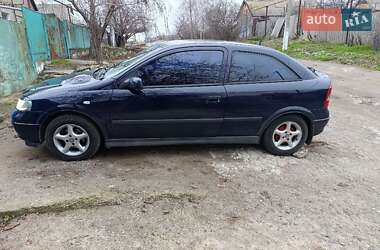Хэтчбек Opel Astra 2003 в Харькове