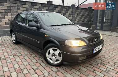 Седан Opel Astra 1998 в Ровно