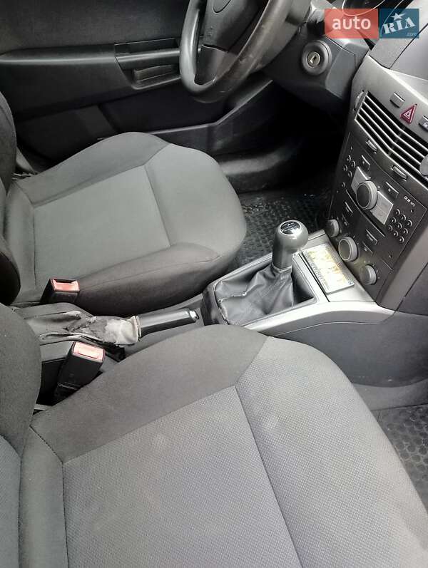 Універсал Opel Astra 2006 в Івано-Франківську фото 7 Універсал Opel Astra 2006 в Івано-Франківську