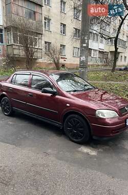 Седан Opel Astra 2006 в Хмельницькому