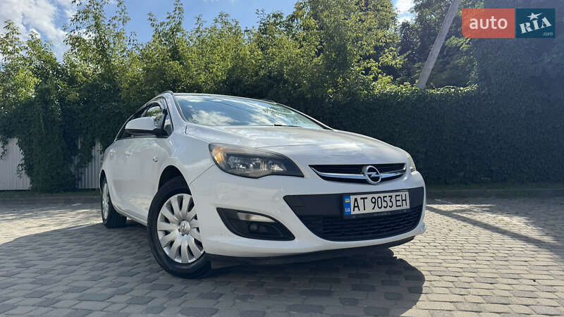 Opel Astra 2014