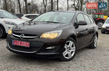 Универсал Opel Astra 2012 в Умани