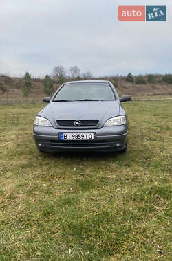 Седан Opel Astra 2007 в Гадячі
