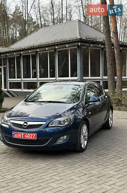 Хетчбек Opel Astra 2011 в Луцьку