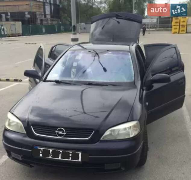 Opel Astra 1998