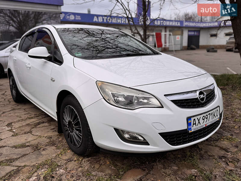 Хэтчбек Opel Astra 2009 в Харькове фото 5 Хэтчбек Opel Astra 2009 в Харькове