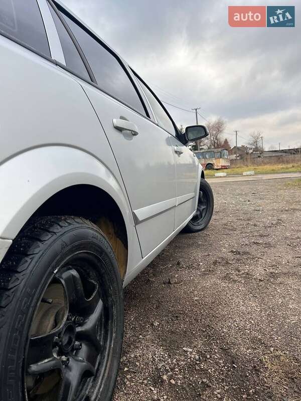 Универсал Opel Astra 2009 в Жидачове