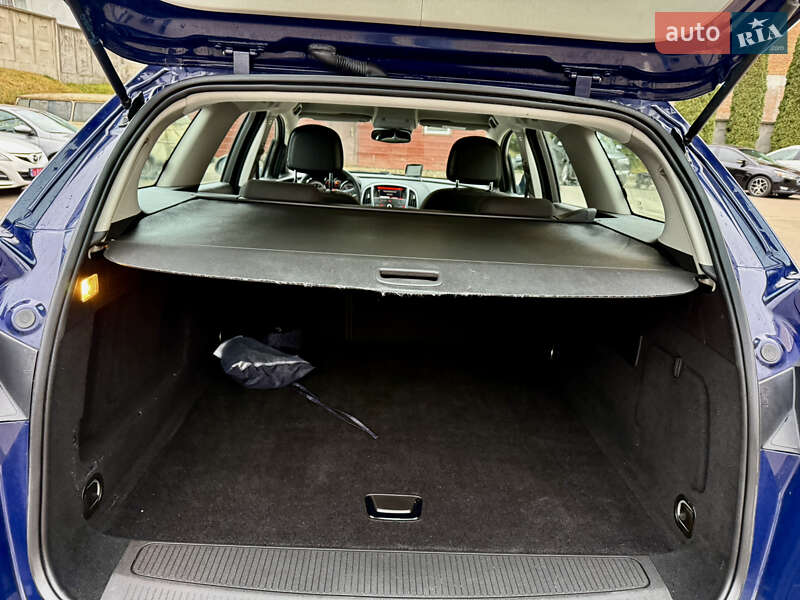 Универсал Opel Astra 2014 в Ровно фото 33 Универсал Opel Astra 2014 в Ровно
