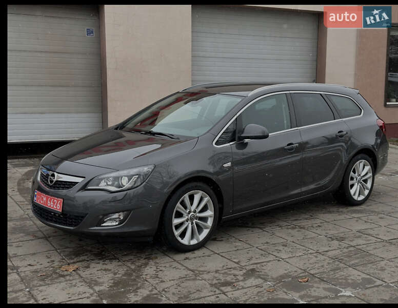 Opel Astra 2012 Opel Astra 2012