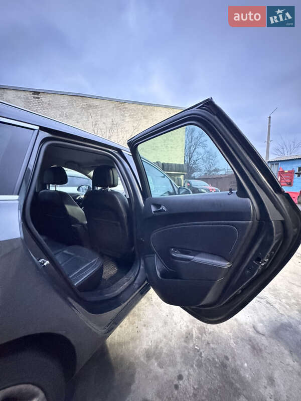 Универсал Opel Astra 2012 в Киеве фото 23 Универсал Opel Astra 2012 в Киеве