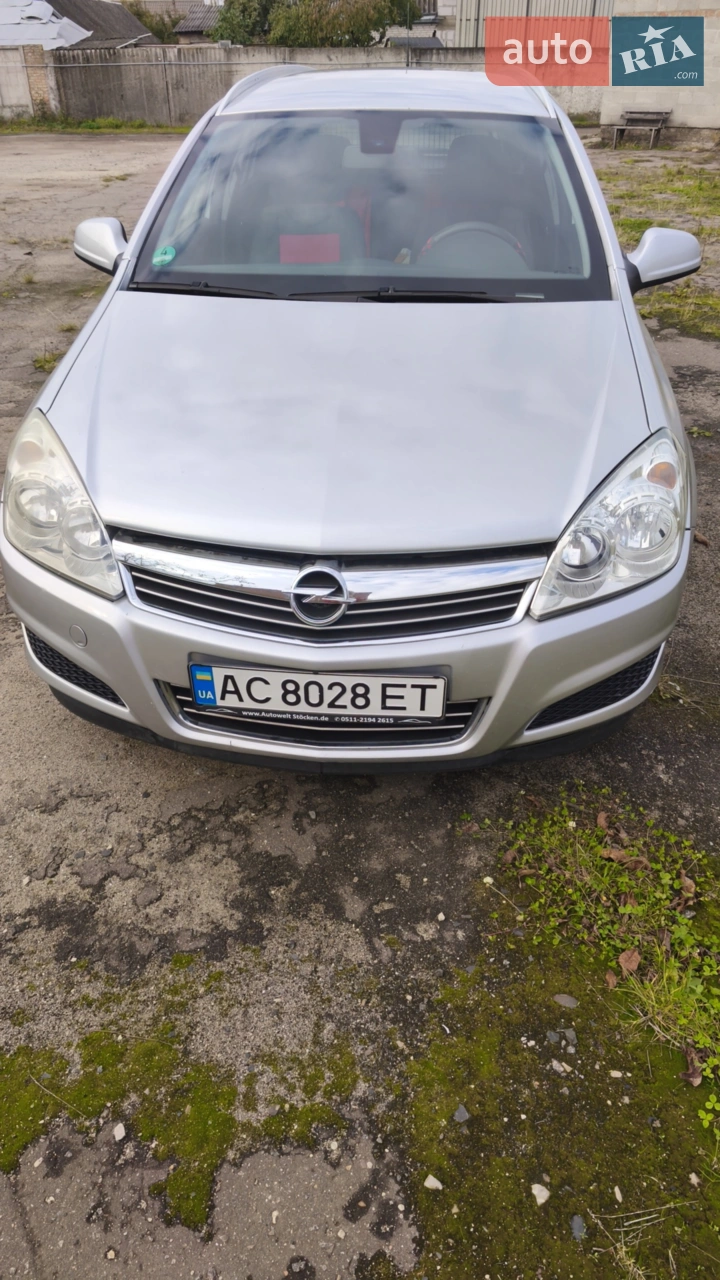 2010 Opel Astra - мініатюра 17