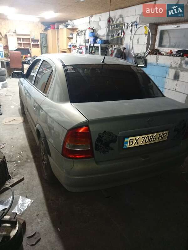 Седан Opel Astra 2005 в Шепетовке фото 2 Седан Opel Astra 2005 в Шепетовке