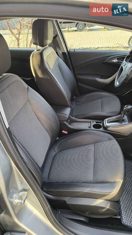 Хэтчбек Opel Astra 2010 в Киеве фото 13 Хэтчбек Opel Astra 2010 в Киеве