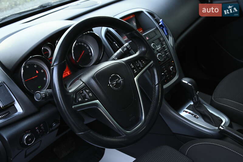Универсал Opel Astra 2014 в Бердичеве фото 18 Универсал Opel Astra 2014 в Бердичеве