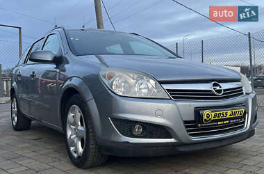 Універсал Opel Astra 2008 в Стрию