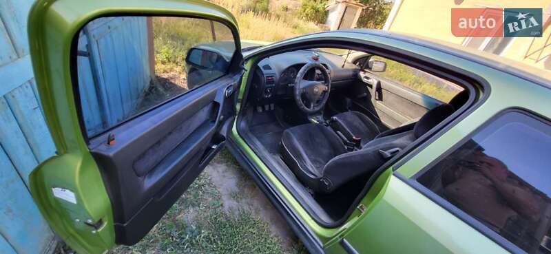 Купе Opel Astra 2001 в Лубнах