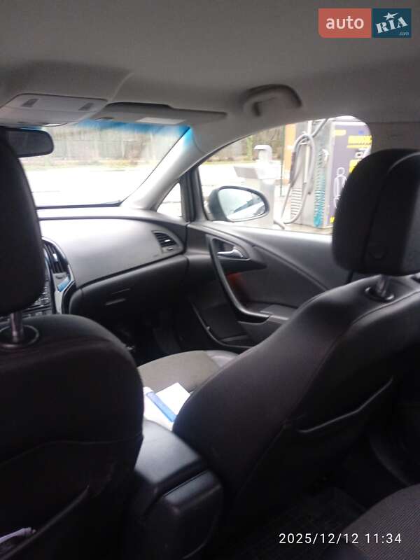 Opel Astra 2015 Opel Astra 2015