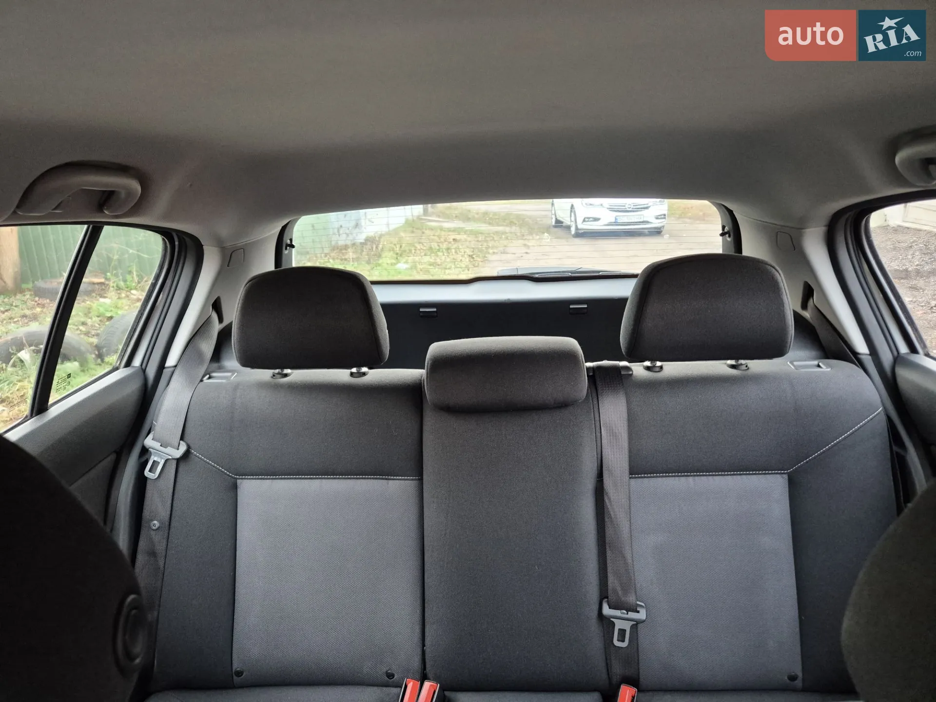 2011 Opel Astra - мініатюра 22