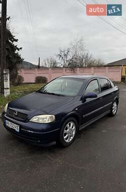 Хэтчбек Opel Astra 2001 в Могилев-Подольске