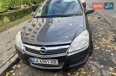 Хэтчбек Opel Astra 2008 в Киеве
