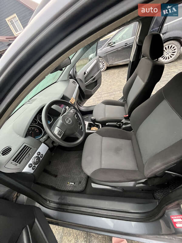 Универсал Opel Astra 2005 в Житомире фото 5 Универсал Opel Astra 2005 в Житомире