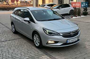Универсал Opel Astra 2016 в Черновцах