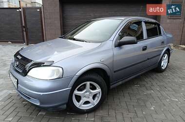 Седан Opel Astra 2008 в Николаеве