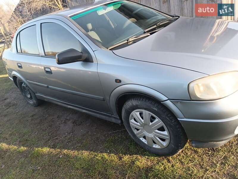 Opel Astra 2006 Opel Astra 2006