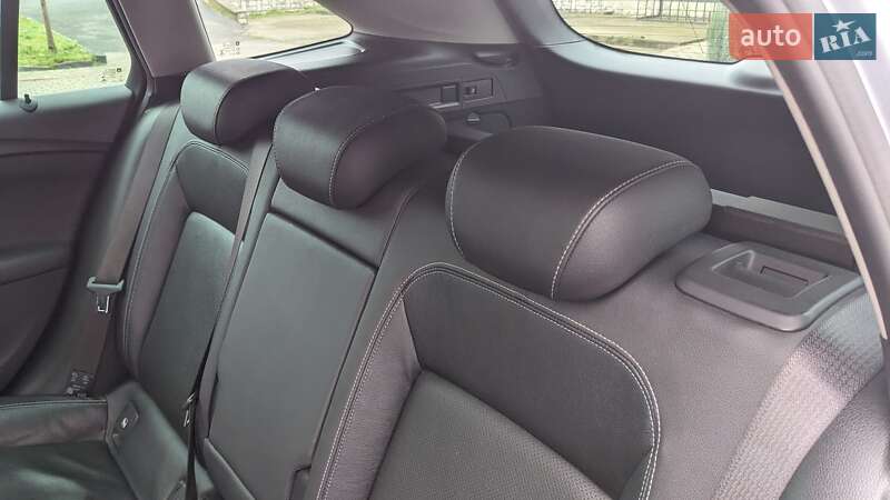 Универсал Opel Astra 2016 в Мукачево