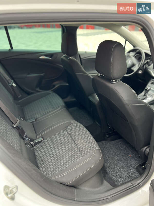 Универсал Opel Astra 2018 в Львове